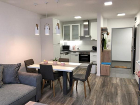 Juhar Apartman